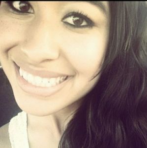 Meet your Posher, Mitzi